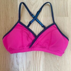 Lululemon Pink Sport Bra with adjustable straps